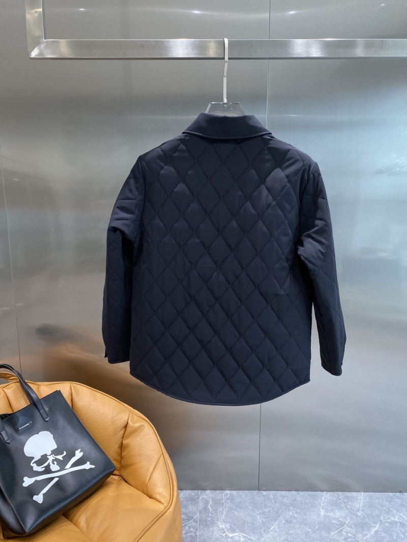 Bv*b*rry outwear